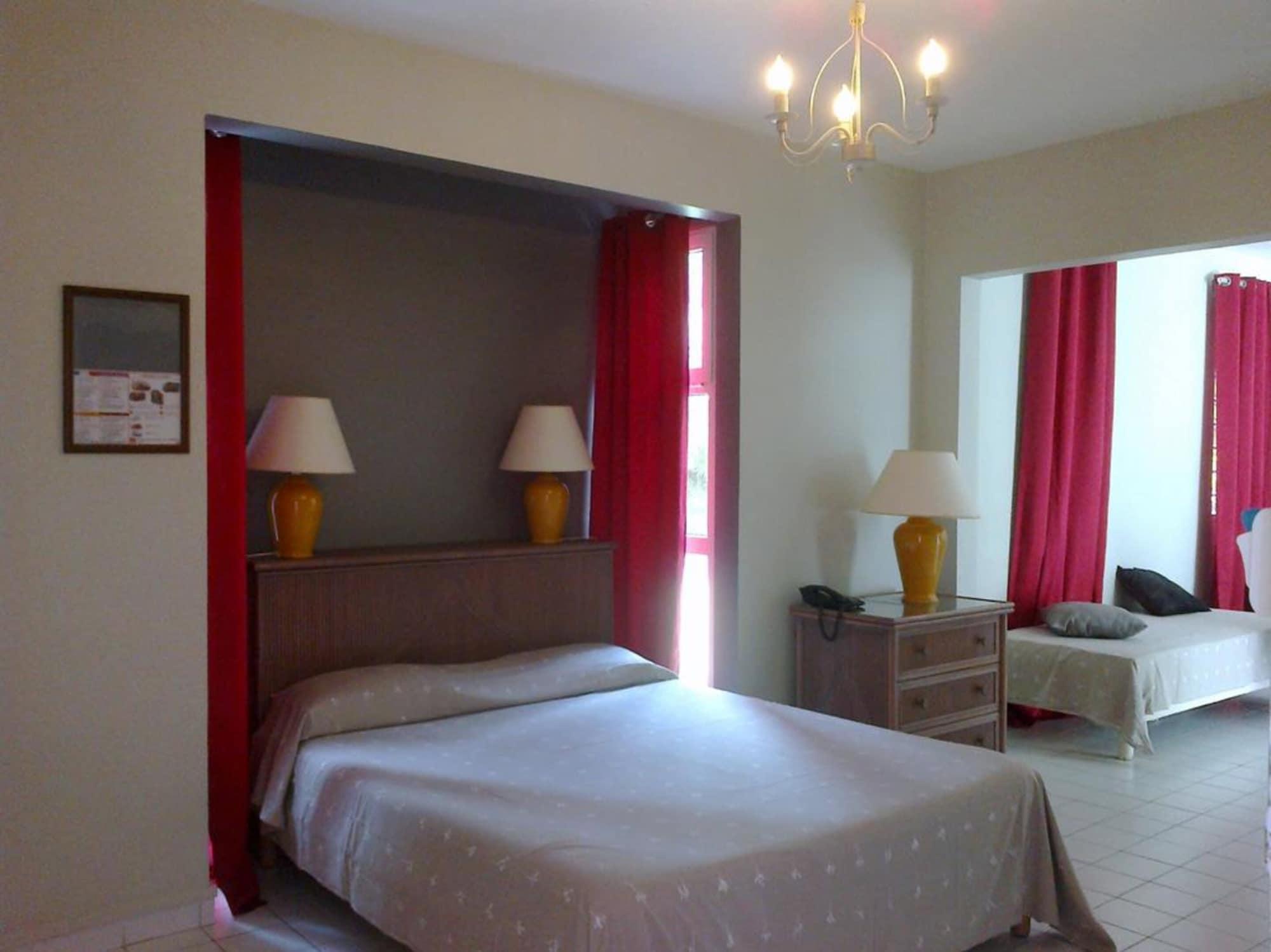 Residence Le Vallon Guadeloupe Parc Piscine Appartements & Studios & Services Hoteliers A La Carte Saint-Francois  Exterior photo