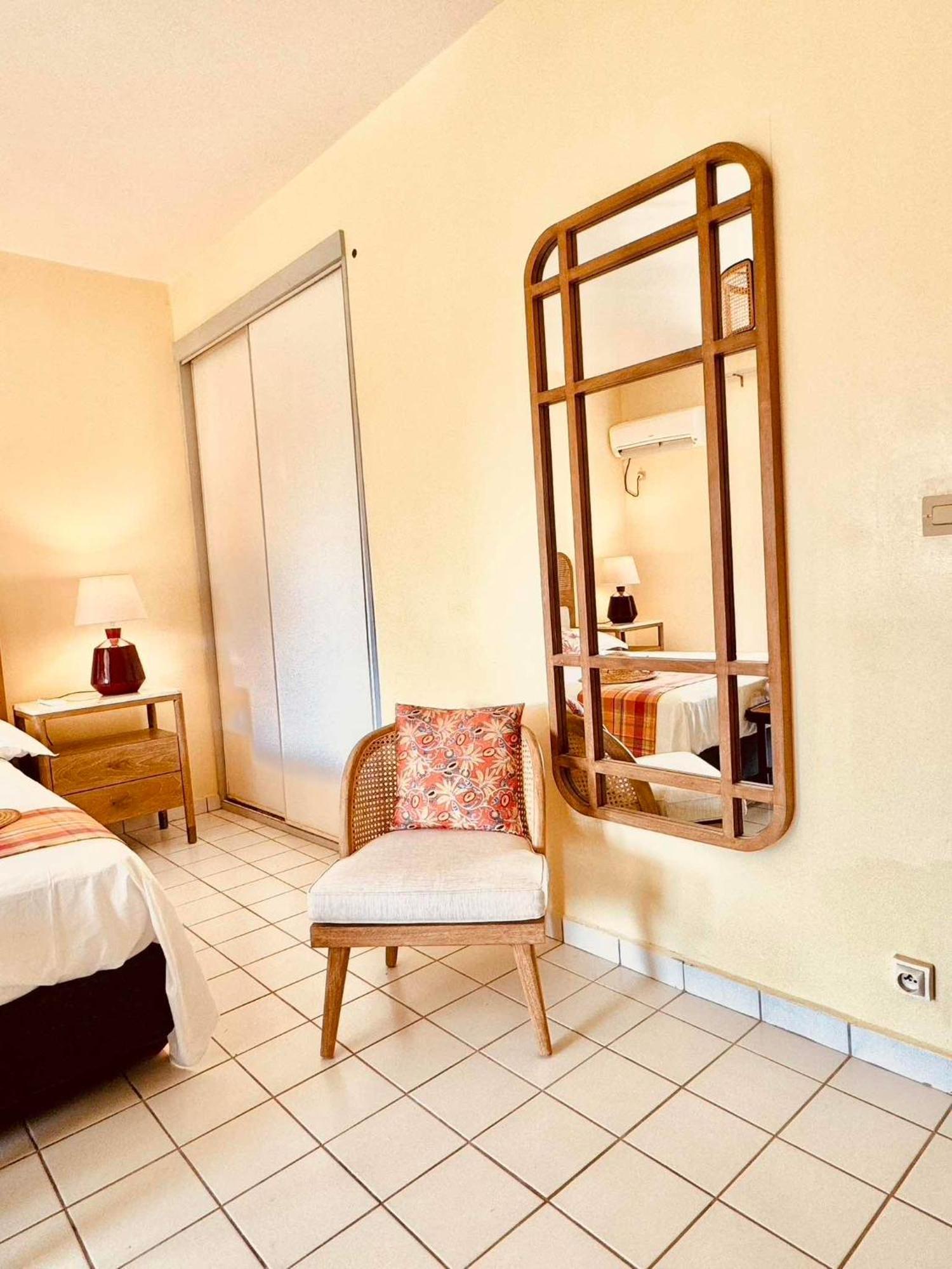 Residence Le Vallon Guadeloupe Parc Piscine Appartements & Studios & Services Hoteliers A La Carte Saint-Francois  Exterior photo
